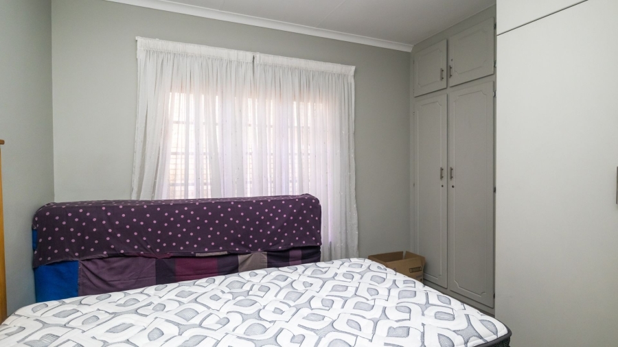 3 Bedroom Property for Sale in Safari Gardens North West